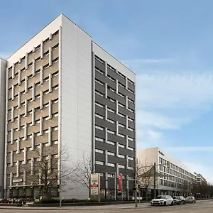 Hotell Rilano 24/7, München